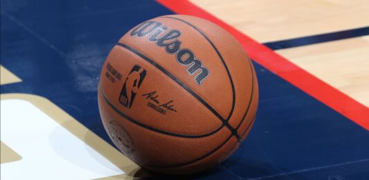 La NBA planea nuevas sanciones.