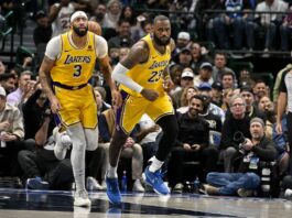 Anthony Davis y LeBron James, los integrantes de la dupla estelar de Los Ángeles Lakers.